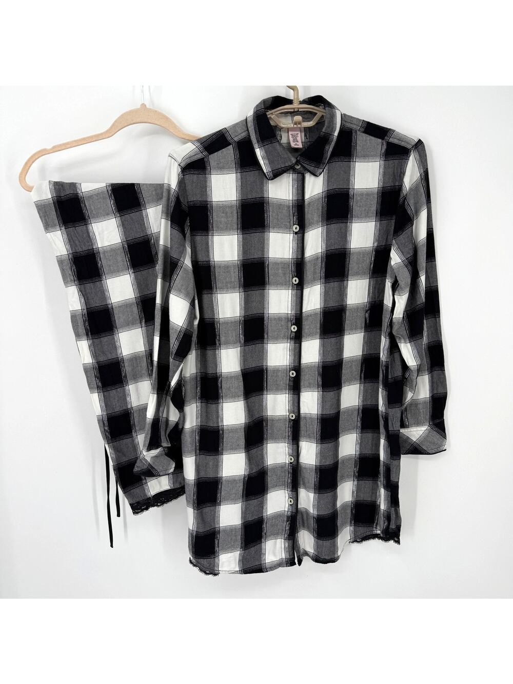 Victoria Secret 2 Pc Pajama Sleep Shirt Pants Buffalo Plaid sparkle Medium NEW
